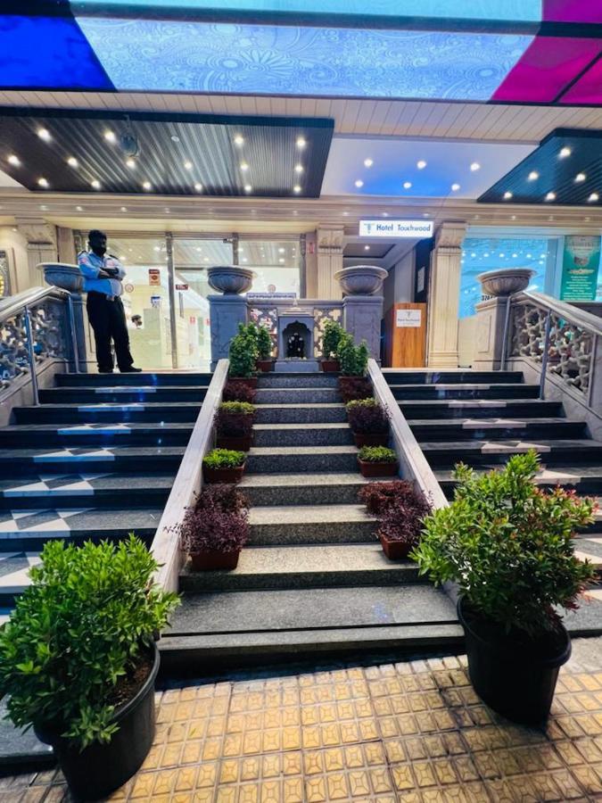 Hotel Touchwood 维沙卡帕特南 外观 照片