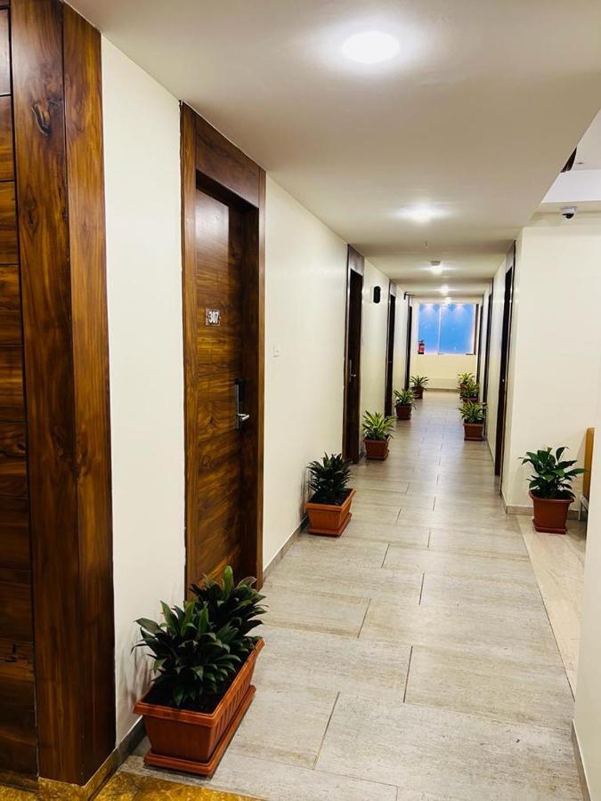 Hotel Touchwood 维沙卡帕特南 外观 照片